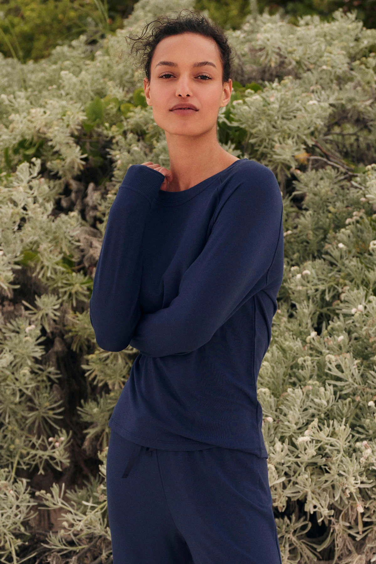 Relax Pants Set in English Navy - Image 3